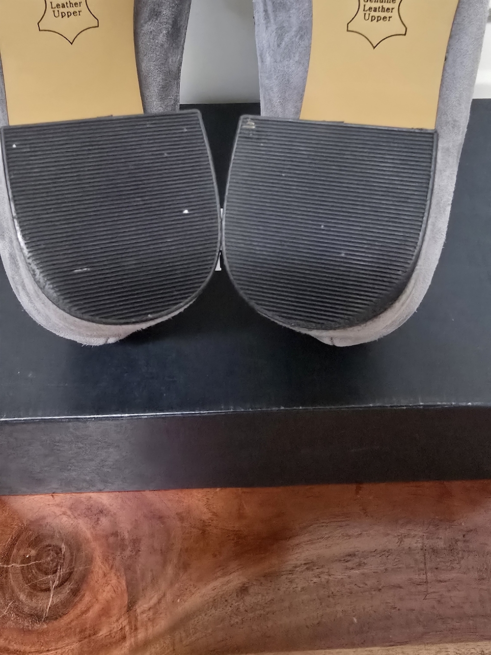 Bella-Vita Grey Suede Chain Loafers Heels Size 8.5 - Picture 11 of 14
